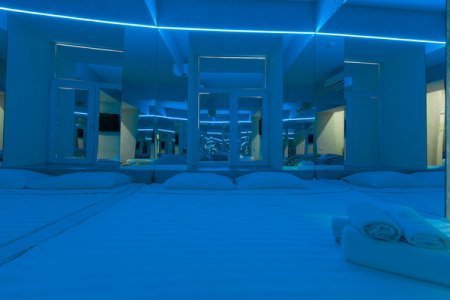 номер зеркальный 11