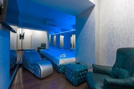 номер зеркальный 13