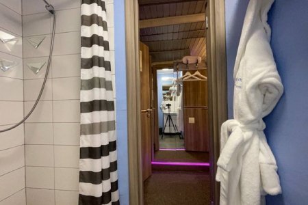 номер делюкс 8