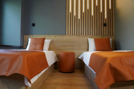 почасовой номер 4