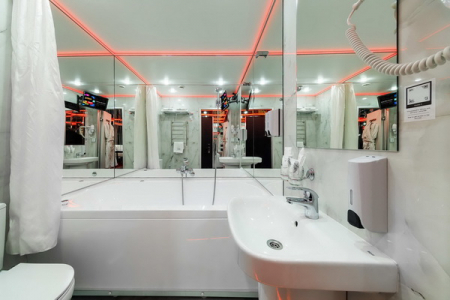 улучшенный делюкс 4