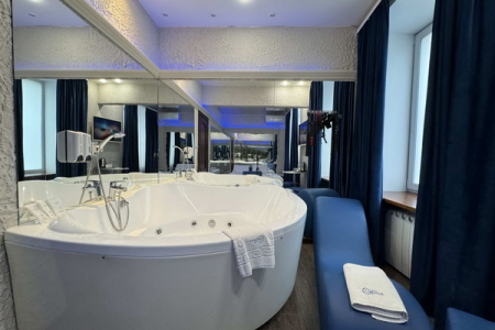 номер премиум 4