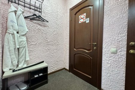 Прихожая в номере Премиум № 3 в отеле Гипноз в Лефортово