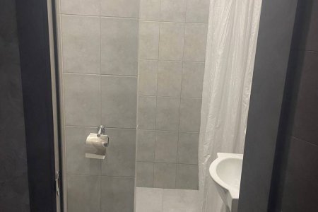 Номер на час в отеле Элитон Жулебино Душевая кабина в номере Полулюкс Афродита в отеле Элитон Жулебино