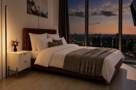 Большая кровать в апартаментах 54-3 в Москва-Сити