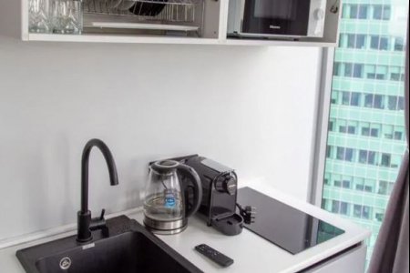 Кухня в номере в номере 35-6 в Москва-Сити