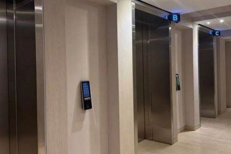 Лифт в апартаментах Москва Сити